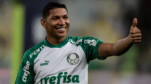 Thiago Ribeiro/AGIF – Rony é titular no ataque do Palmeiras
