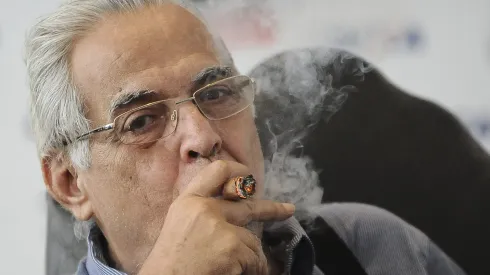 FOTO DE ARQUIVO - O dirigente Eurico Miranda faleceu hoje vitima de um 21/02/2017 - Apresentacao Luis Fabiano no Vasco - Presidente do Vasco Eurico Miranda, durante a apresentacao do atacante Luis Fabiano na sede nautica do Clube. Foto: Armando Paiva/AGIF