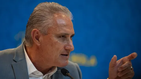 Foto: Allan Carvalho/AGIF – Tite deve assumir o Flamengo neste mês de outubro
