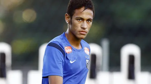 Foto: Ricardo Saibun/AGIF – Neymar ficou no Santos até 2013
