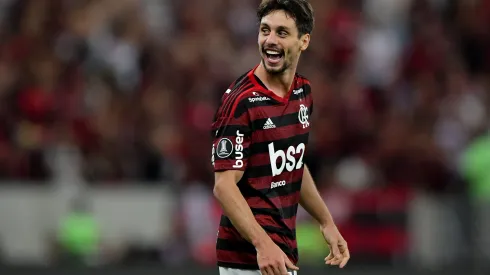 Situação de Rodrigo Caio pode ter reviravolta surpreendente no Flamengo – Foto: Thiago Ribeiro/AGIF
