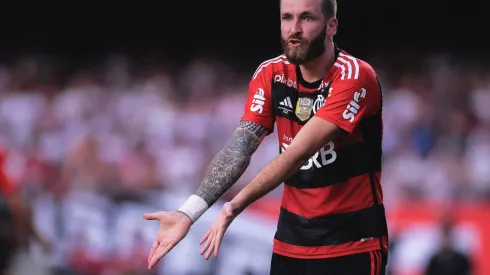 SP – SAO PAULO – 24/09/2023 – COPA DO BRASIL 2023 FINAL, SAO PAULO X FLAMENGO – Leo Pereira jogador do Flamengo durante partida contra o Sao Paulo no estadio Morumbi pelo campeonato Copa do Brasil 2023. Foto: Ettore Chiereguini/AGIF
