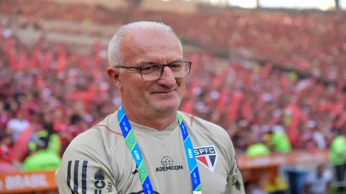 Dorival Júnior, técnico do São Paulo – Foto: Thiago Ribeiro/AGIF
