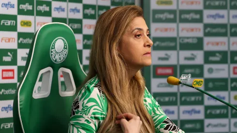 Leila Pereira foi criticada por torcida do Palmeiras pelo planejamento de reforços em 2024