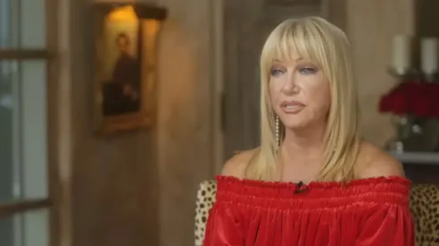 Suzanne Somers lutava contra um invasivo câncer de mama
