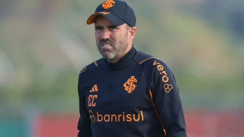 Foto: Ricardo Duarte/Internacional/Divulgação - Coudet: técnico relacionou jovem da base para jogo do Inter