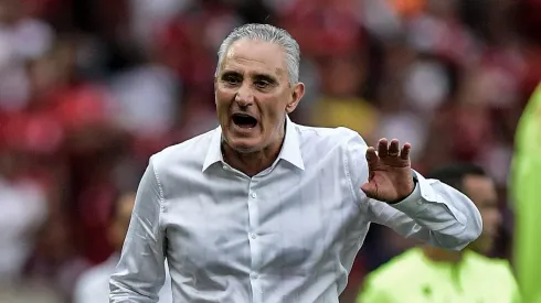 Tite – Foto: Thiago Ribeiro/AGIF
