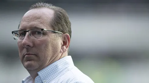 RJ - Rio de Janeiro - 15/05/2022 - BRASILEIRO A 2022, BOTAFOGO X FORTALEZA - John Textor socio majoritario do Botafogo antes da partida contra o Fortaleza no estadio Maracana pelo campeonato Brasileiro A 2022. Foto: Jorge Rodrigues/AGIF