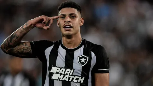 Luís Henrique jogador do Botafogo - Foto: Thiago Ribeiro/AGIF