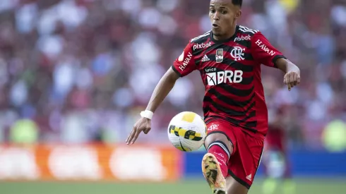 Situação envolvendo Lázaro gera incomodo no Flamengo.  Jorge Rodrigues/AGIF

