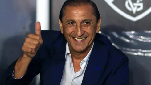 Ramón Díaz se anima após vitória no Campeonato Brasileiro (Photo by Buda Mendes/Getty Images)
