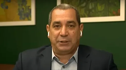 Zinho, comentarista da ESPN durante programa na emissora. Foto: Reprodução/ ESPN/ Youtube