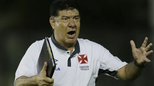 Joel Santana quando era técnico do Vasco no Brasileiro de 2014
