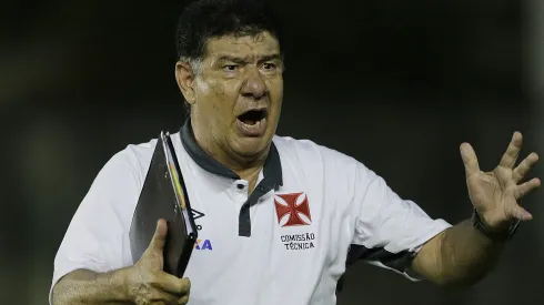 Joel Santana quando era técnico do Vasco no Brasileiro de 2014