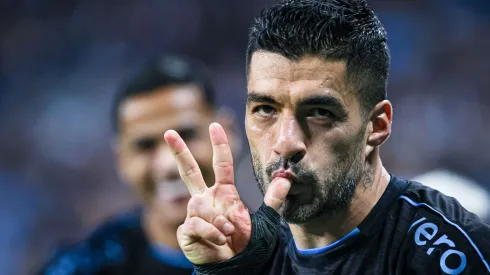 Luis Suarez jogador do Grêmio comemora seu gol durante partida contra o Bahia na Arena do Grêmio pelo campeonato Brasileiro A 2023. Foto: Maxi Franzoi/AGIF
