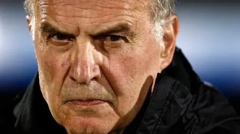 Foto: Ernesto Ryan/Getty Images - Marcelo Bielsa em partida da Seleção Uruguaia válida pelas Eliminatórias para a Copa do Mundo de 2026