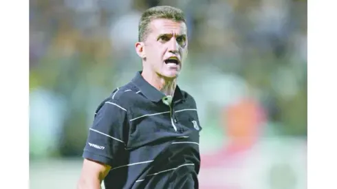 Vagner Mancini em jogo pelo Ceará. Foto: Divulgação/Getty Images