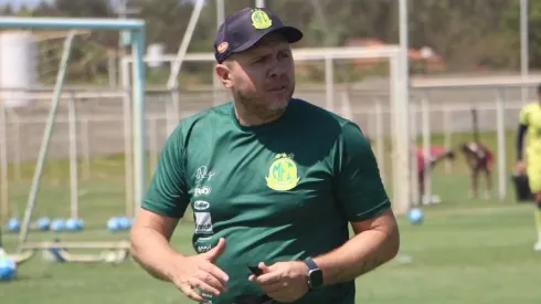 Mozart, técnico do Mirassol. Foto: João Pinheiro/Agência Mirassol