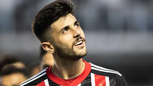 Casares define valor para vender Beraldo. Foto: Abner Dourado/AGIF