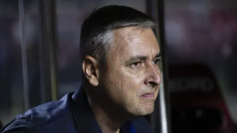 Tiago Nunes, enquanto tecnico do Corinthians durante partida contra o Sao Paulo no estadio Morumbi pelo campeonato Paulista 2020. Daniel Vorley/AGIF
