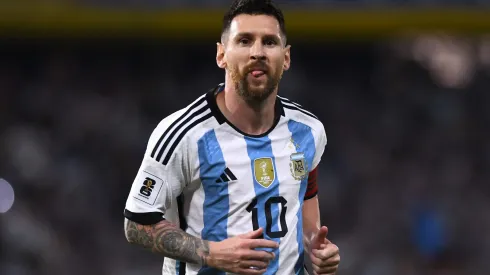 Lionel Messipela Argentina em partida das Eliminatórias - Foto: Rodrigo Valle/Getty Images