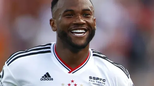 Luan jogador do Sao Paulo comemora seu gol durante partida contra o Botafogo-SP no estadio Santa Cruz pelo campeonato Paulista 2023. Foto: Thiago Calil/AGIF