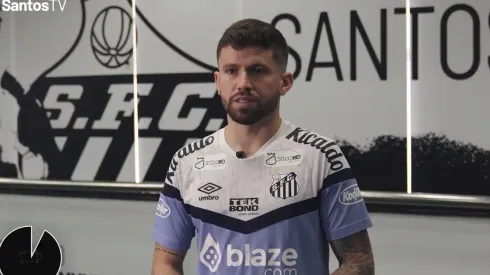 Foto: Reprodução/Santos TV – Caio Henrique falou sobre volta ao Santos
