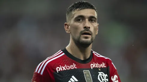 Arrascaeta, meio-campista do Flamengo - Foto: Jorge Rodrigues/AGIF