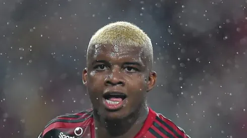 Lincoln teve passagem pelo Flamengo. Foto: Thiago Ribeiro/AGIF