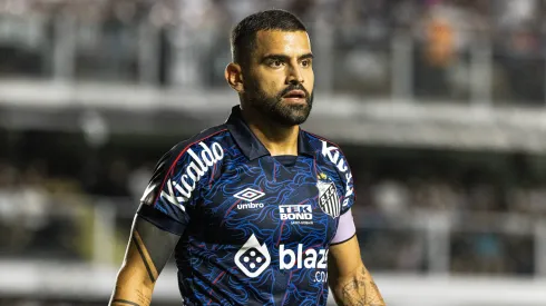 Futuro de Ríncon no Santos chega ao Vasco Foto: Abner Dourado/AGIF