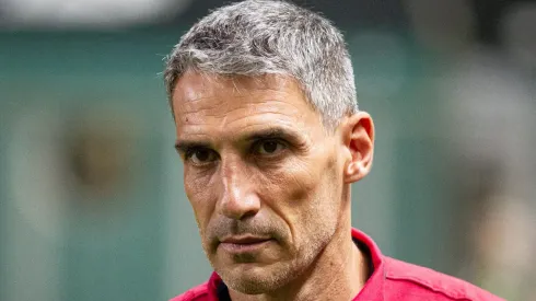 Juan Pablo Vojvoda é alvo do Santos para a próxima temporada