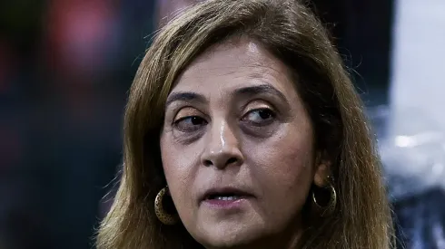 Leila Pereira, presidente do Palmeiras busca a contratação do craque
