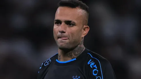 Luan, do Grêmio. A negociação para renovara ganhou elementos importantes – Foto: Ettore Chiereguini/AGIF
