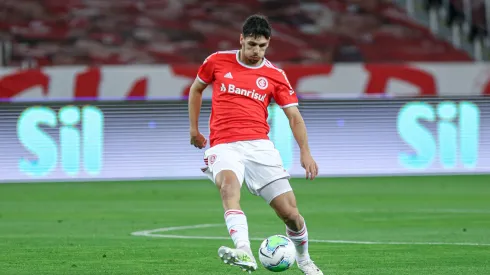 Inter que mer do futebol italiano para substituir Jhonny. Foto: Fernando Alves/AGIF