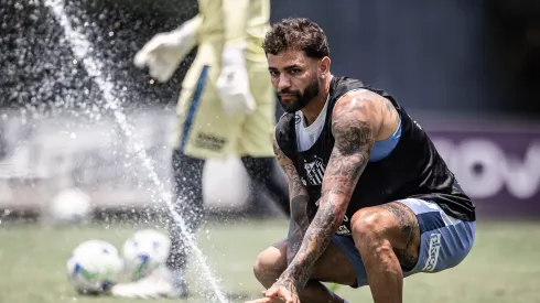 Júnior Caiçara, jogador do Santos - Foto: Raul Baretta/ Santos FC