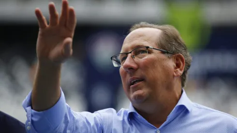 John Textor quer mudar o elenco do Botafogo após vexame
