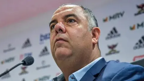 Foto: Marcelo Cortes/Flamengo - Marcos Braz marca presença na posse de Augusto Melo, do Corinthians