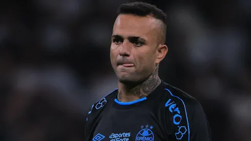 Luan está sem clube após ter contrato finalizado no Grêmio
