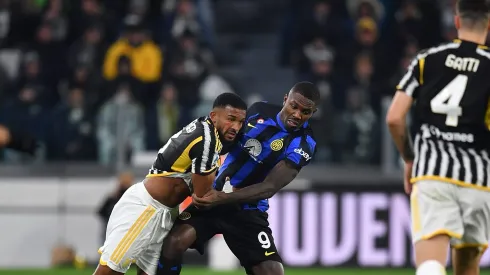 Juventus e Internazionale em uma disputa ponto a ponto pela liderança (Foto: Valerio Pennicino/Getty Images)

