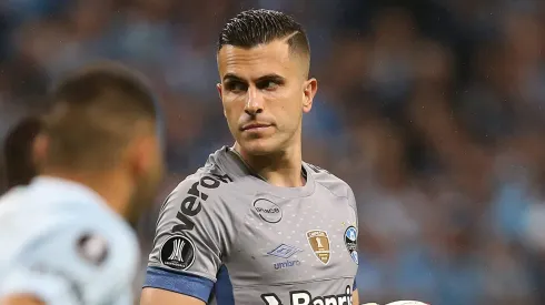 O goleiro Marcelo Grohe em foto de arquivo atuando pelo Gremio. Neste dia 26 de abril a posicao e homenageada e conhecida como Dia do Goleiro. Pedro H. Tesch/AGIF
