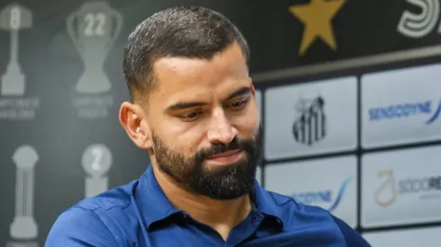 Tomas Rincón, meia do Santos
Foto: Fernanda Luz/AGIF