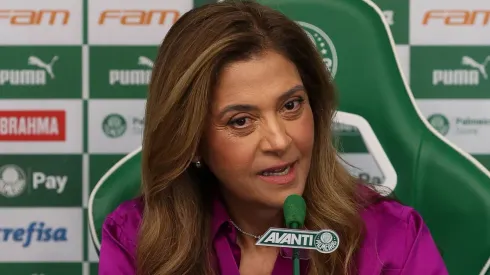 Foto: Cesar Greco/Palmeiras – A presidente do Palmeiras Leila Pereira em entrevista coletiva
