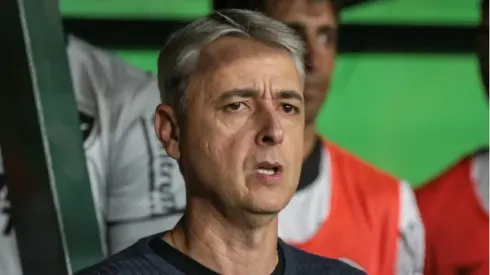 Foto: Robson Mafra/AGIF – Tiago Nunes, técnico do Botafogo
