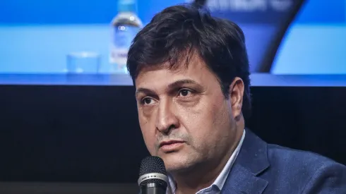 Guerra mira reforçar o elenco. Foto: Fernando Alves/AGIF