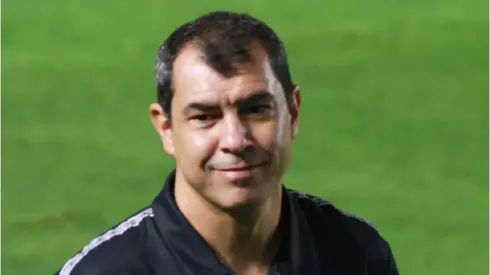 Foto: Fernanda Luz/AGIF – Fábio Carille, técnico do Santos