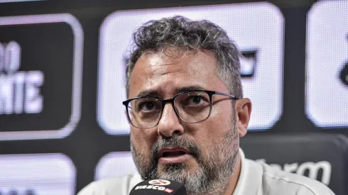 Mattos coloca 'dedo na ferida' no Vasco. Foto: Thiago Ribeiro/AGIF