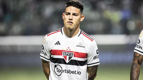 Foto: Abner Dourado/AGIF - James receberá bolada do São Paulo