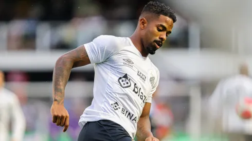 Foto: Reinaldo Campos/AGIF – Kayner vem bem no Santos