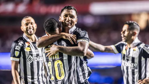 Alfredo Morelos comemora gol contra o São Paulo no Morumbis. Foto: Abner Dourado/AGIF
