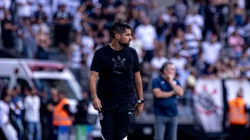 António Oliveira fala de Yuri Alberto e jogadores do Corinthians, Foto: Leonardo Lima/AGIF
